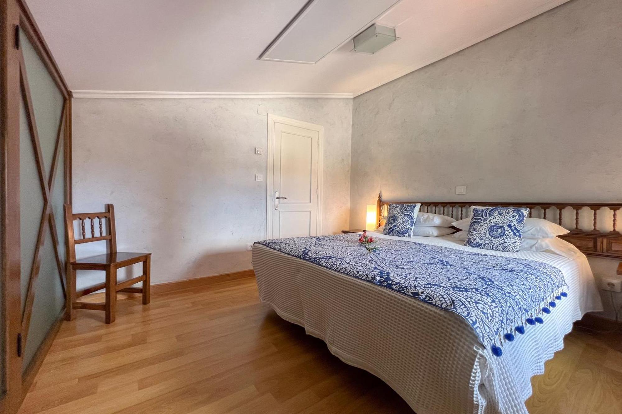 Apartamentos Santa Lucia Cabezón de la Sal Eksteriør billede
